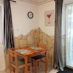 شقة Aal Vendeghaz