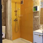 شقة Aal Vendeghaz