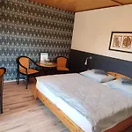 Aal Vendeghaz Apartment