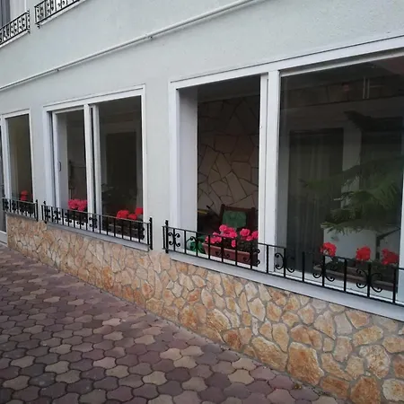 Aal Vendeghaz Apartmán *