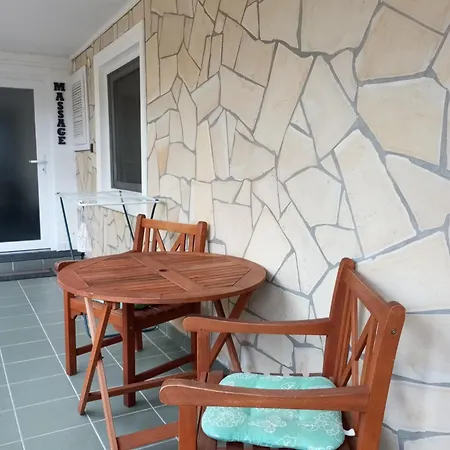 Aal Vendeghaz Apartmán *