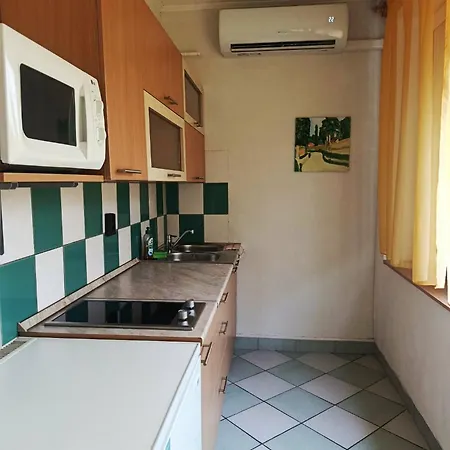 Aal Vendeghaz Apartmán *