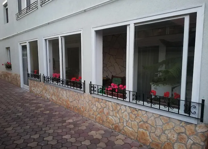 Aal Vendeghaz Apartment *