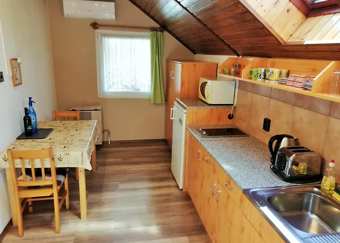 Apartament Aal Vendeghaz Héviz